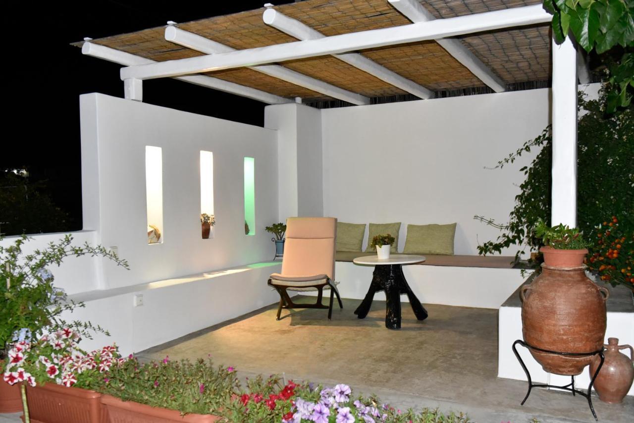 Cristina'S House Villa Adamantas  Exterior photo
